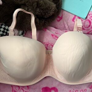 Cacique Everyday Seamless Lace-Trim T-Shirt Bra - Light Blush